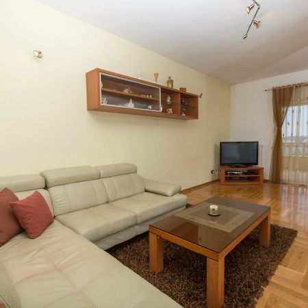 Apartments Meri Сегет-Враница Экстерьер фото