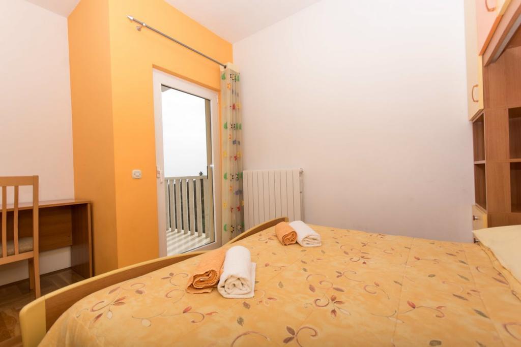 Apartments Meri Сегет-Враница Экстерьер фото
